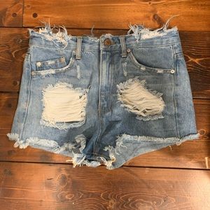 Cutoff jean shorts